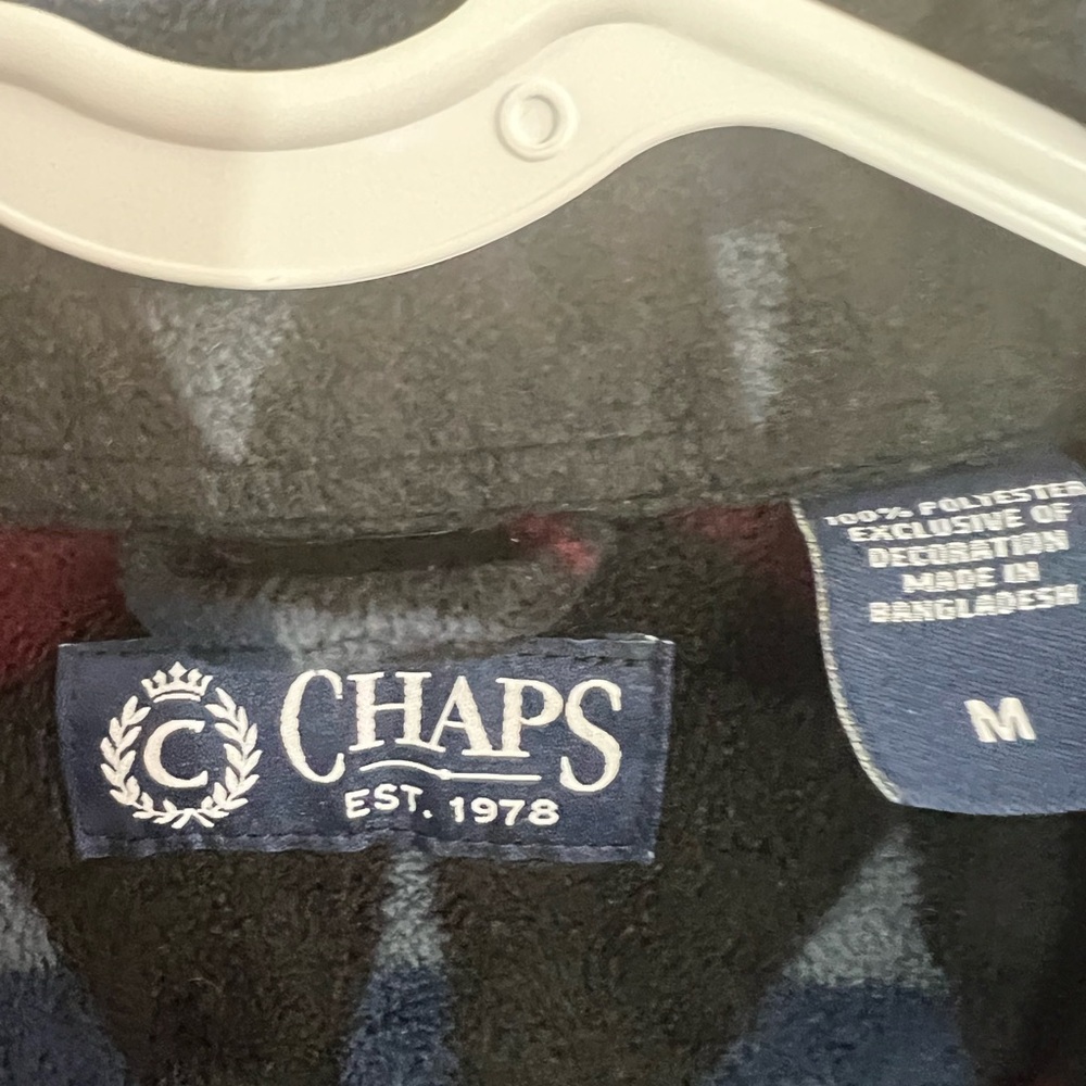 Chaps Aztec print pullover‎ size M - Picture 2 of 4
